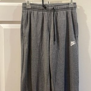grey nike sweatpants